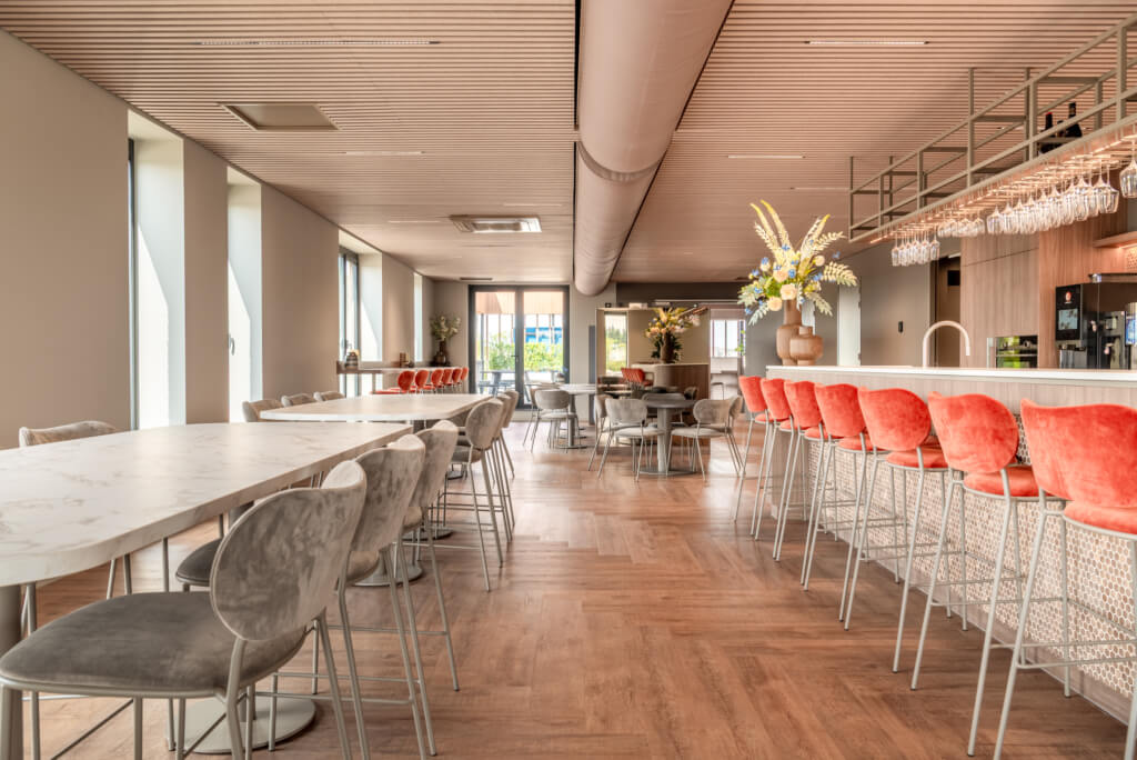 moderne interieurbouw kantine