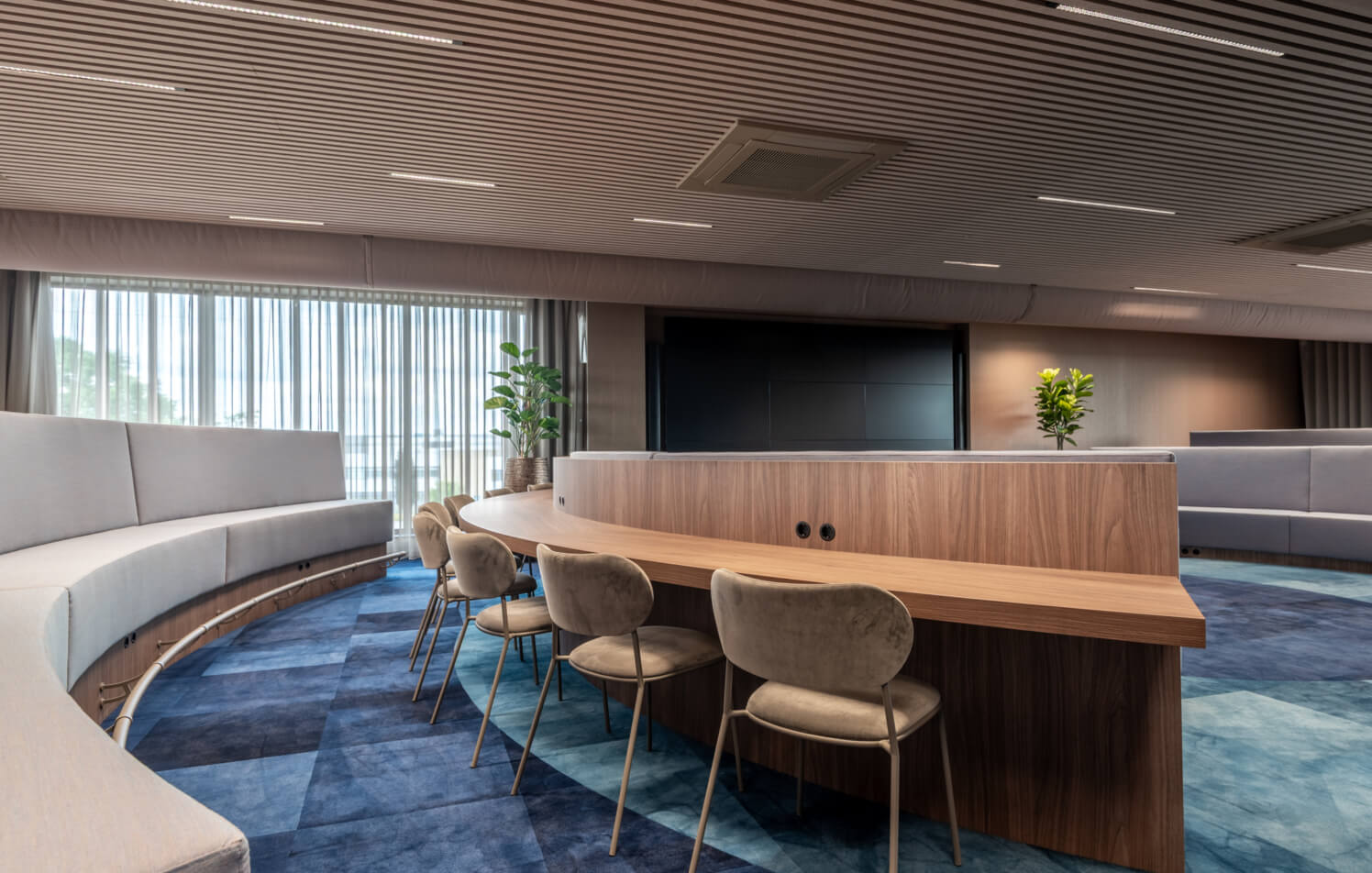 werkplekken op maat boardroom