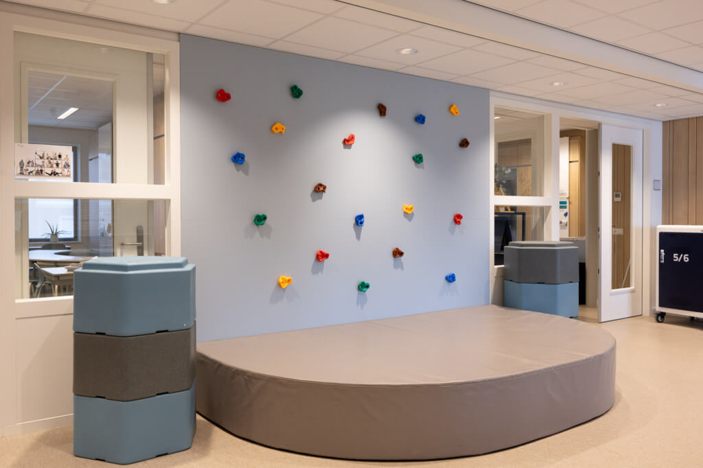 speelwand op maat voor onderwijsinstelling